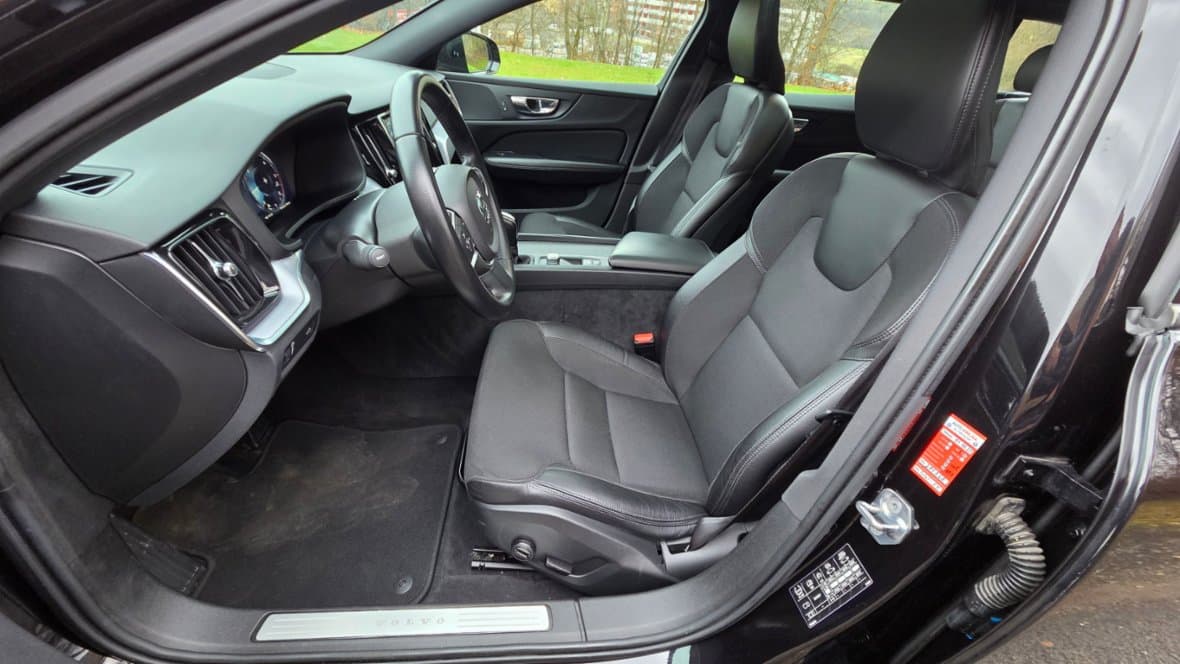 2019 Volvo V60 - 5