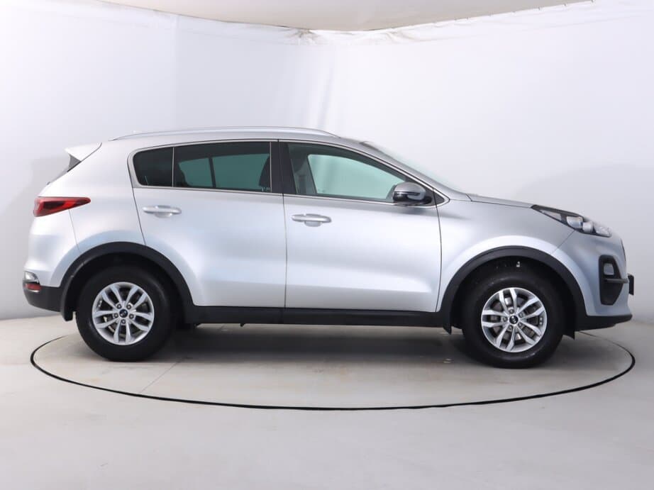 2022 Kia SPORTAGE - 8