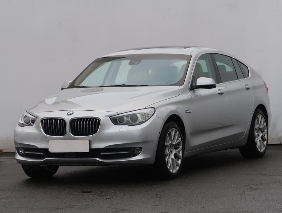 2011 BMW 5-SERIES - 3