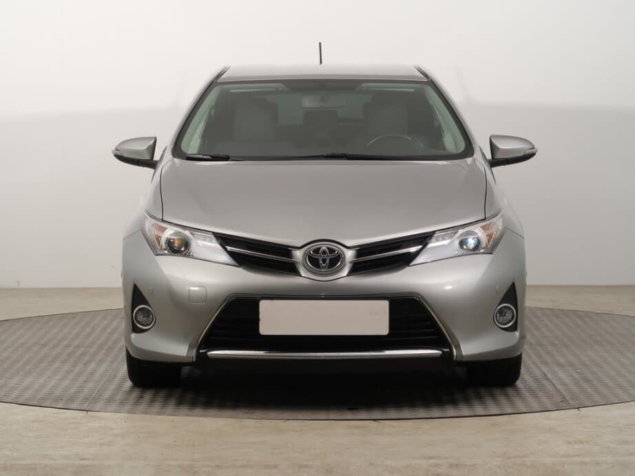 2013 Toyota AURIS - 2