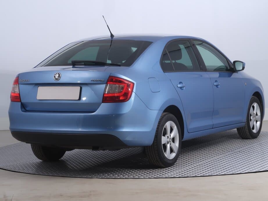2013 Škoda RAPID - 7