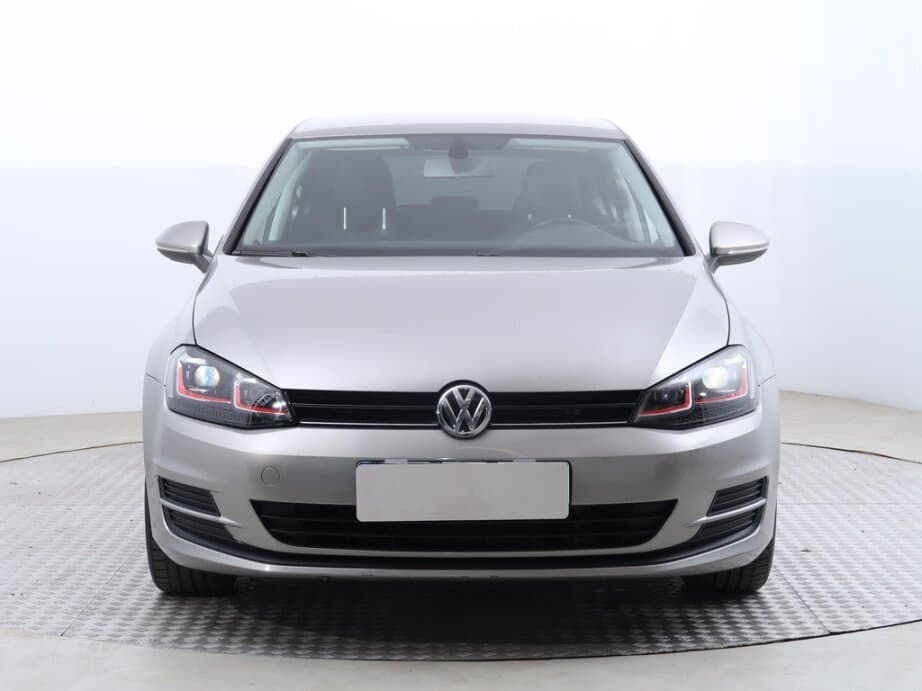 2013 Volkswagen GOLF - 2