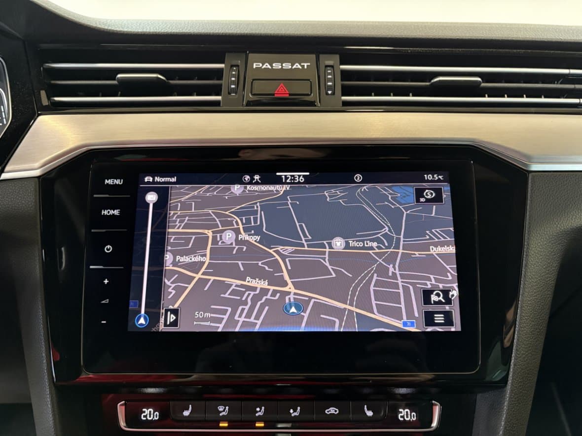 2020 Volkswagen PASSAT - 11