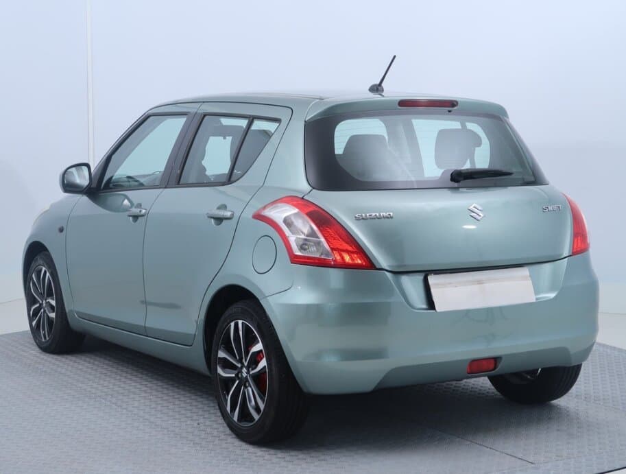 2012 Suzuki SWIFT - 5