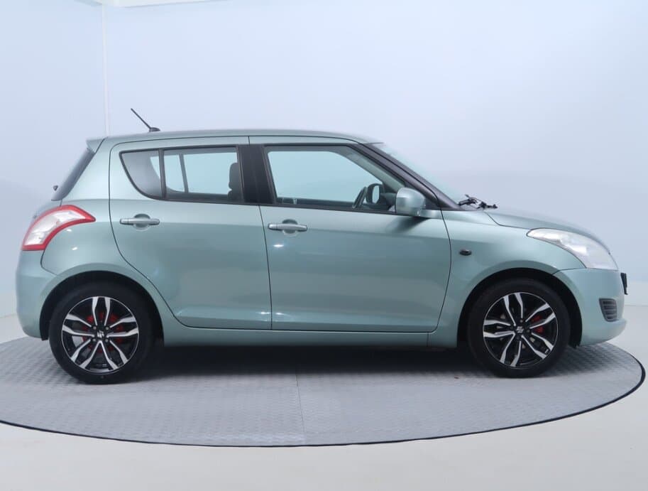 2012 Suzuki SWIFT - 8