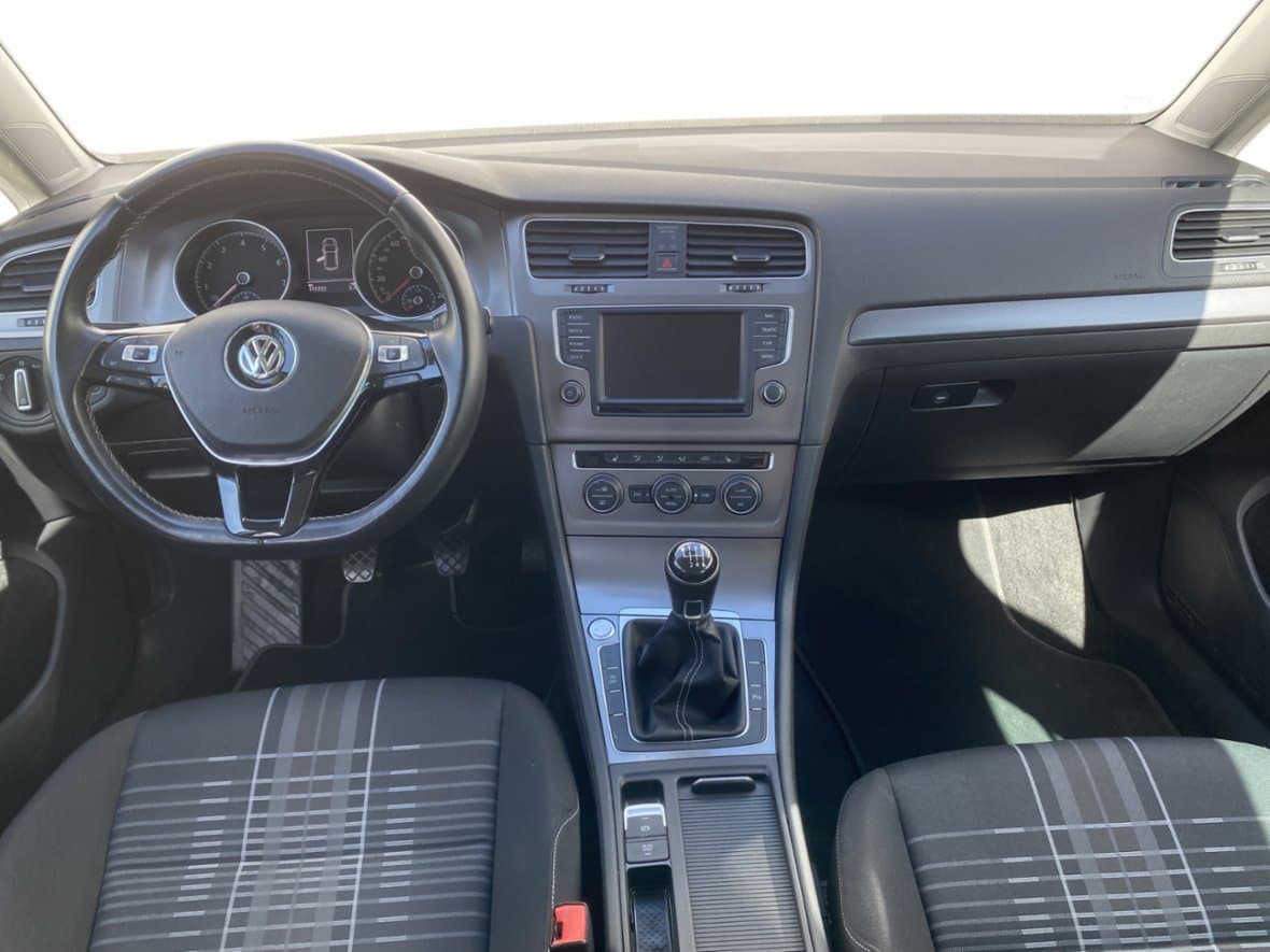 2015 Volkswagen GOLF - 8