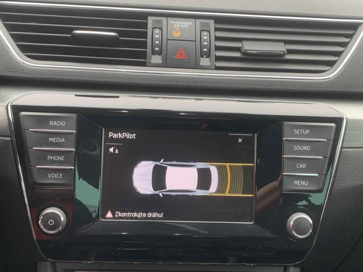 2015 Škoda SUPERB - 16