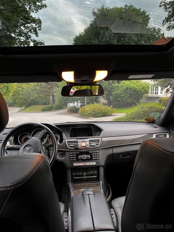2014 Mercedes-Benz E-CLASS - 10