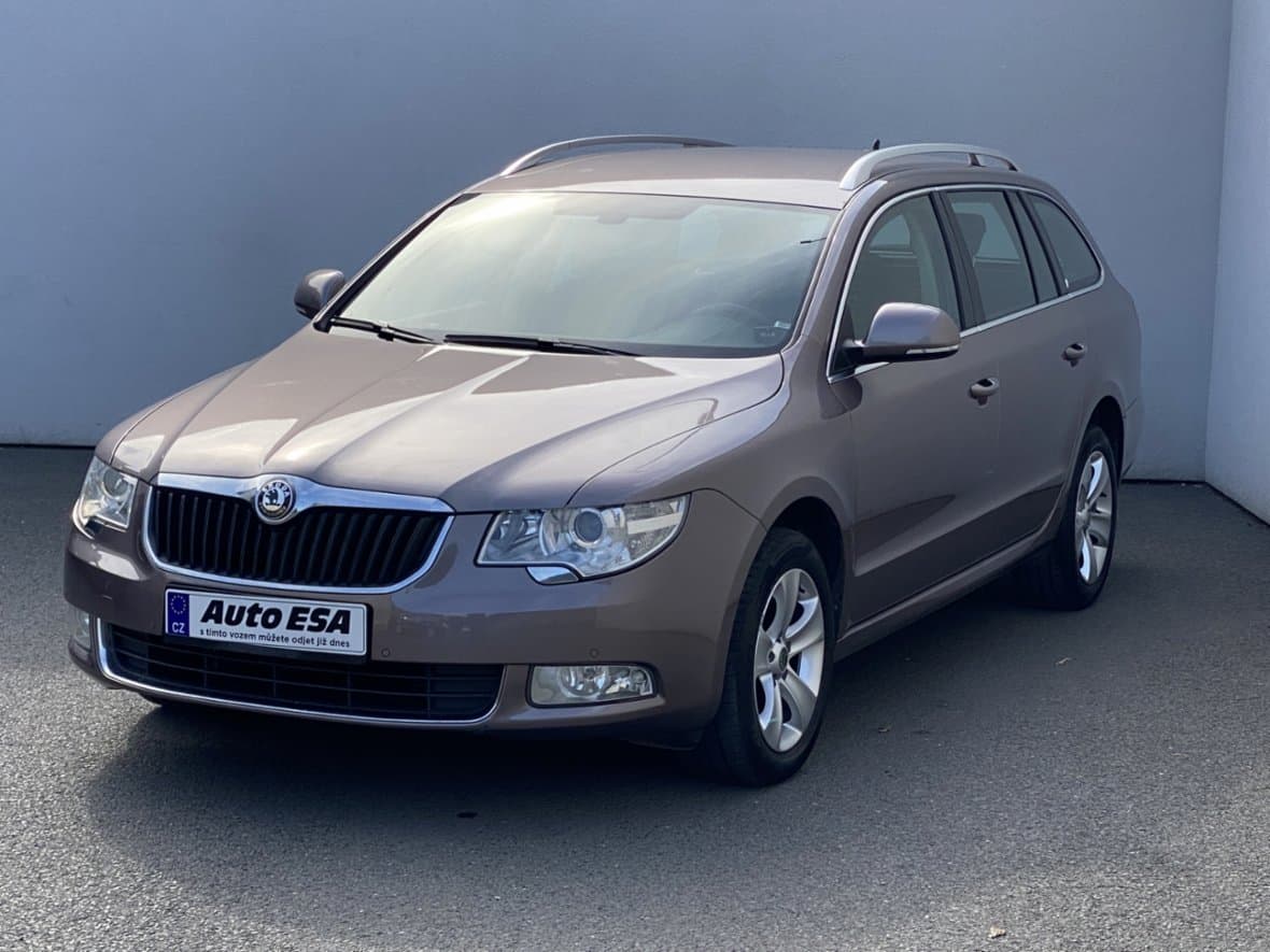 2010 Škoda SUPERB - 3