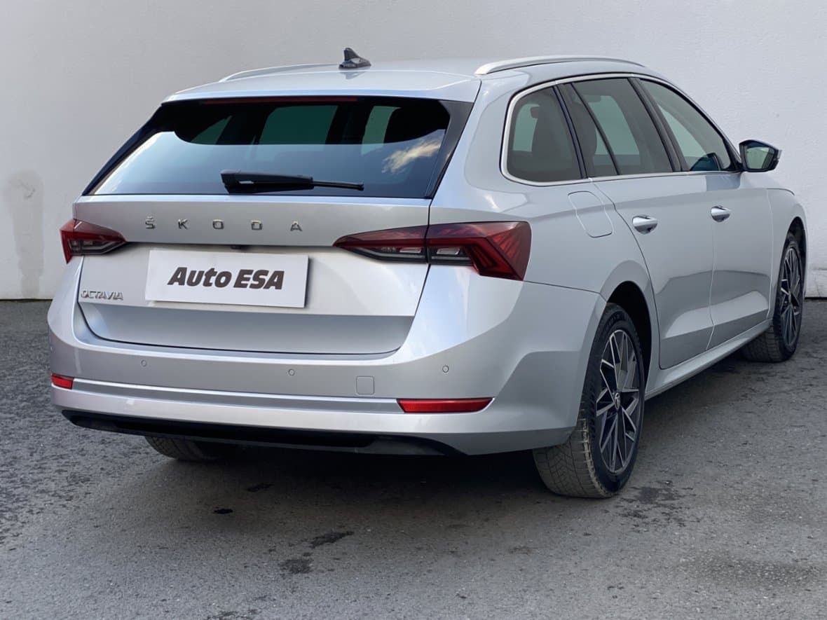 2022 Škoda OCTAVIA - 4