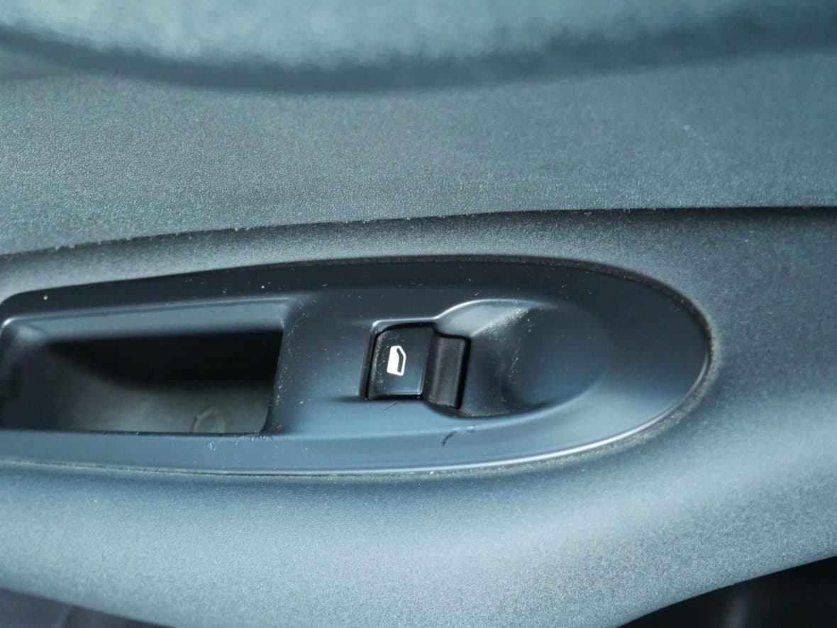 2013 Citroen C4 - 12