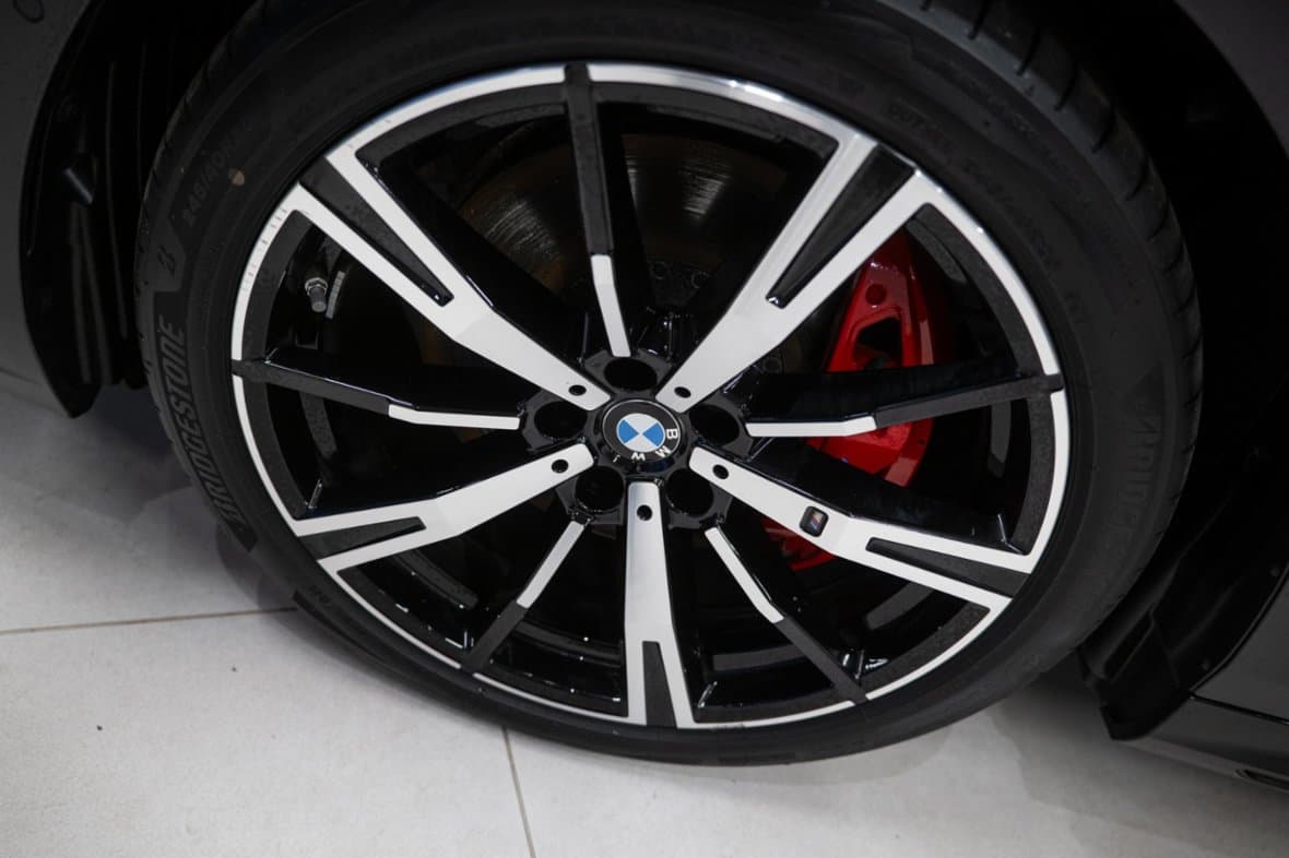 2025 BMW 5-SERIES - 6
