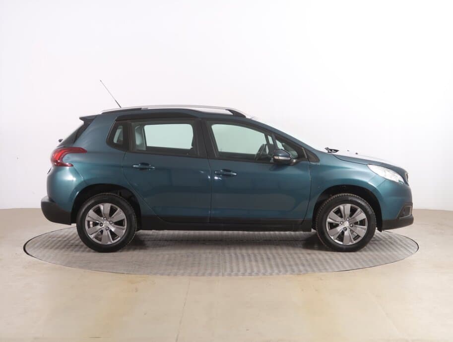 2016 Peugeot 2008 - 8