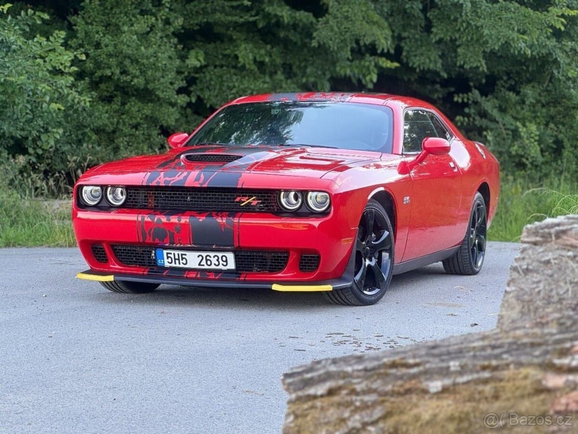 2017 Dodge CHALLENGER - 2