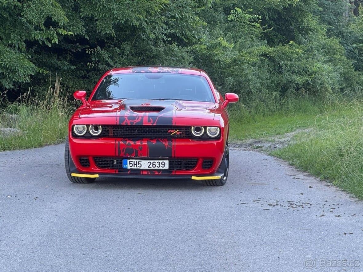 2017 Dodge CHALLENGER - 5