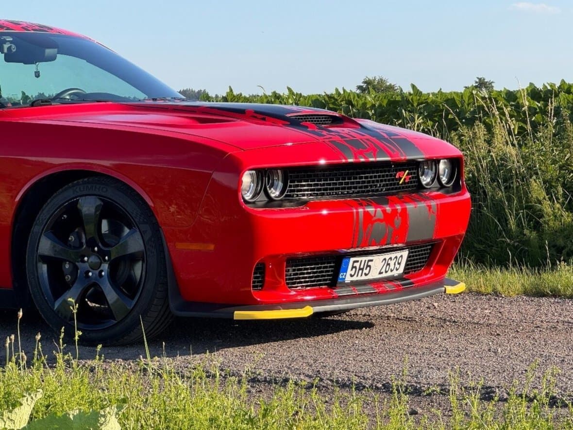 2017 Dodge CHALLENGER - 6