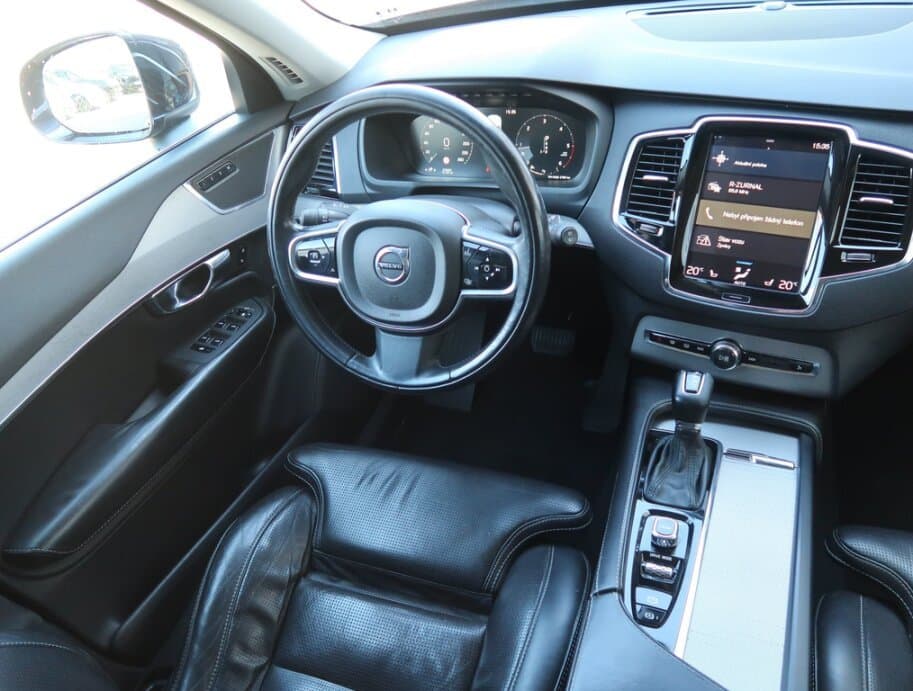 2015 Volvo XC90 - 9