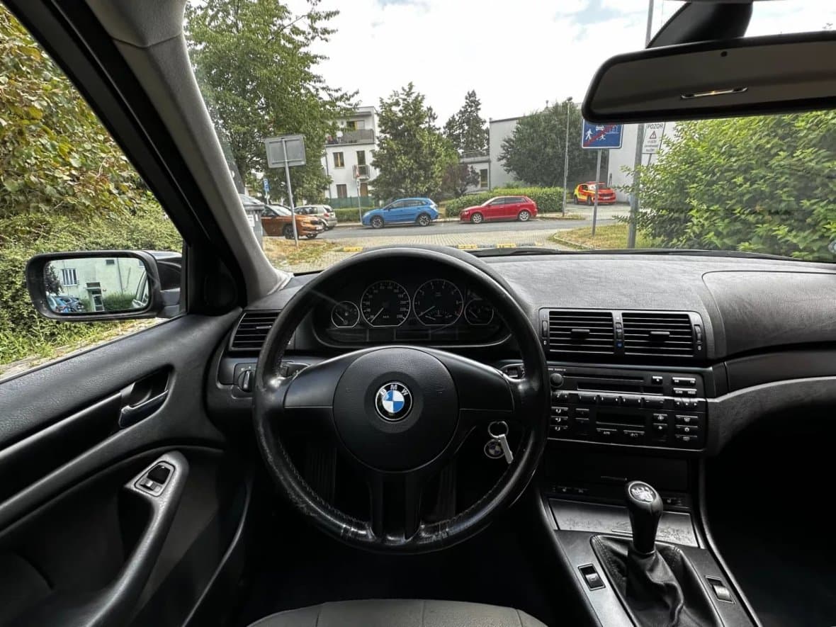 2005 BMW 3-Series - 4