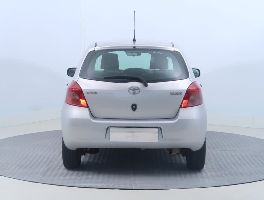 2007 Toyota YARIS - 6