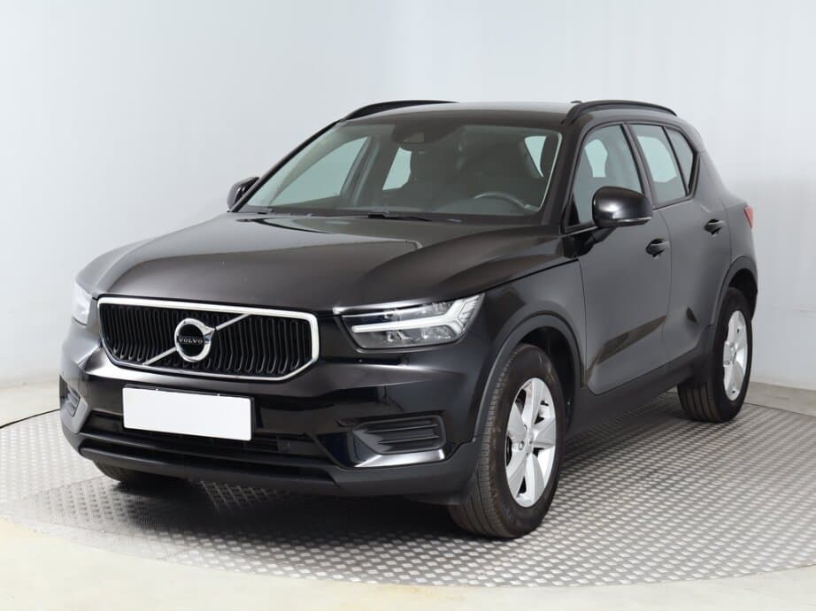2021 Volvo XC40 - 3