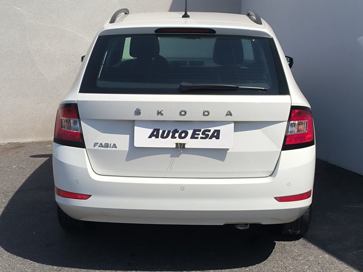 2021 Škoda FABIA - 5