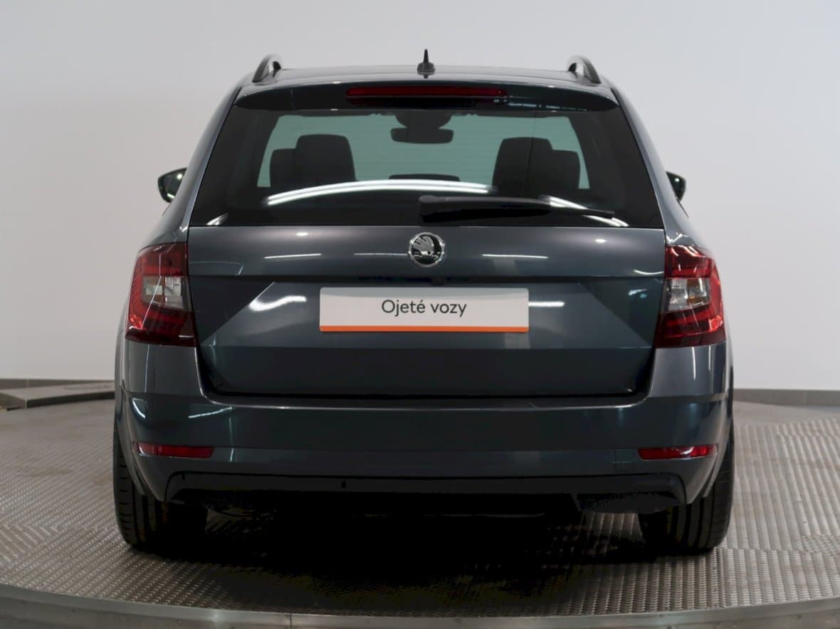 2020 Škoda OCTAVIA - 9