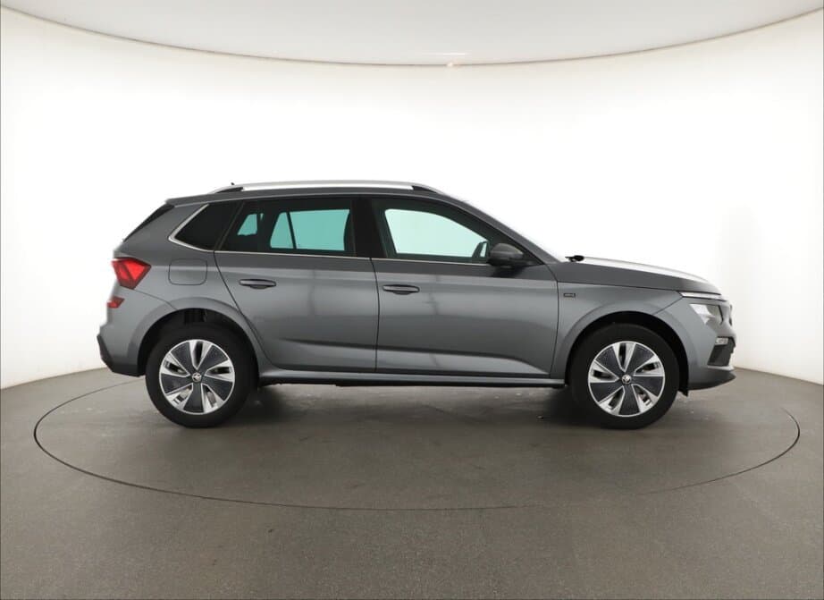 2025 Škoda KAMIQ - 8