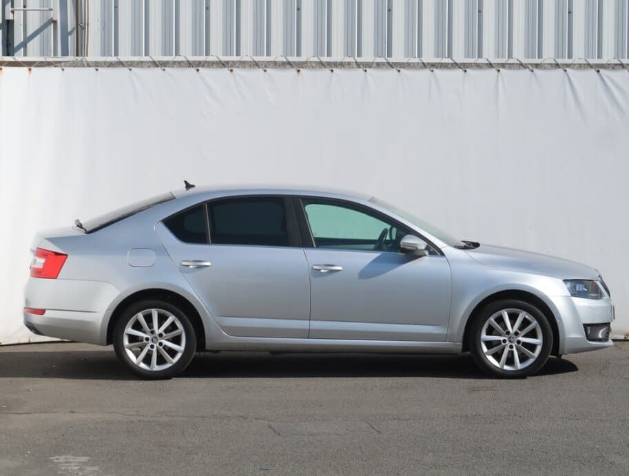 2013 Škoda OCTAVIA - 8
