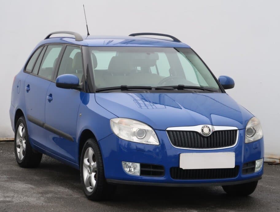 Skoda Fabia, 1.6 16VElegance , po STK, Tažné,,