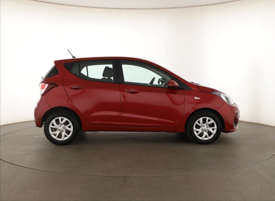 2018 Hyundai i10 - 8