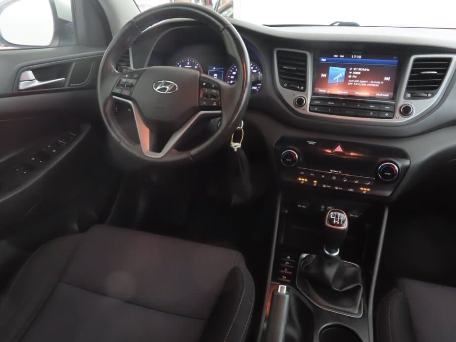 2015 Hyundai TUCSON - 9