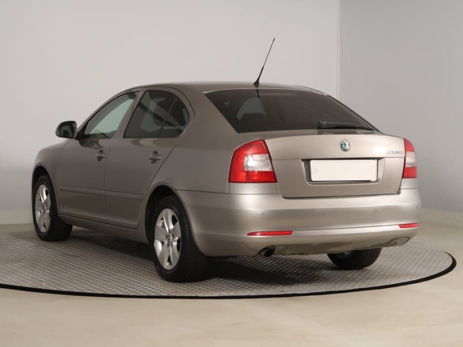 2010 Škoda OCTAVIA - 5