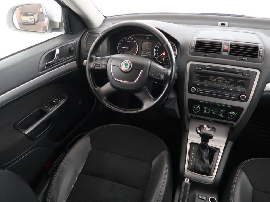 2010 Škoda OCTAVIA - 9