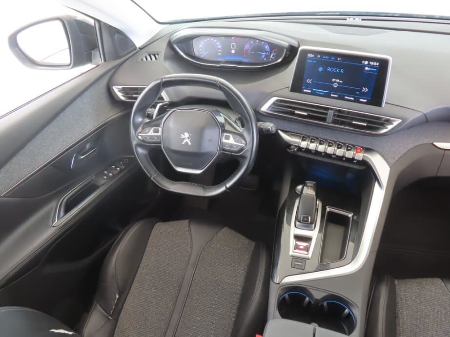 2019 Peugeot 5008 - 9