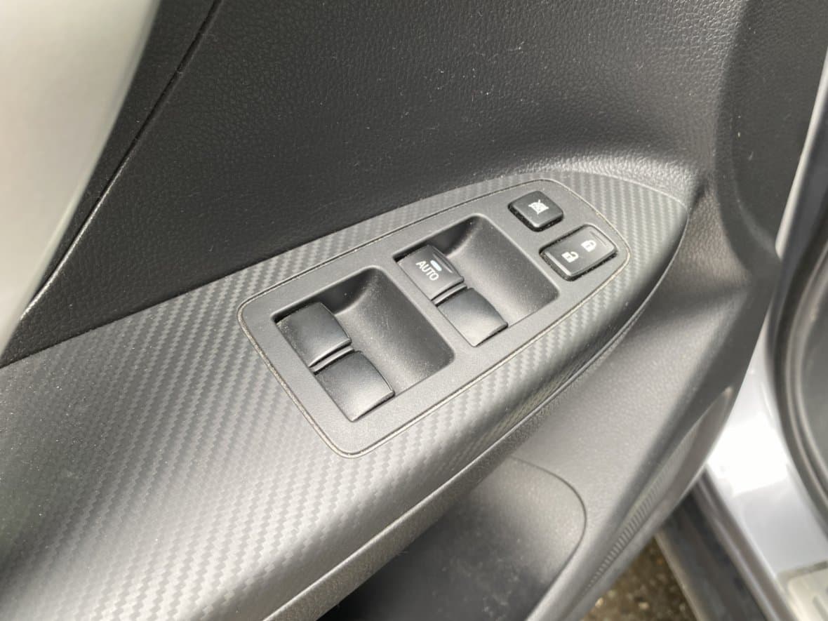 2018 Mitsubishi ECLIPSE - 13