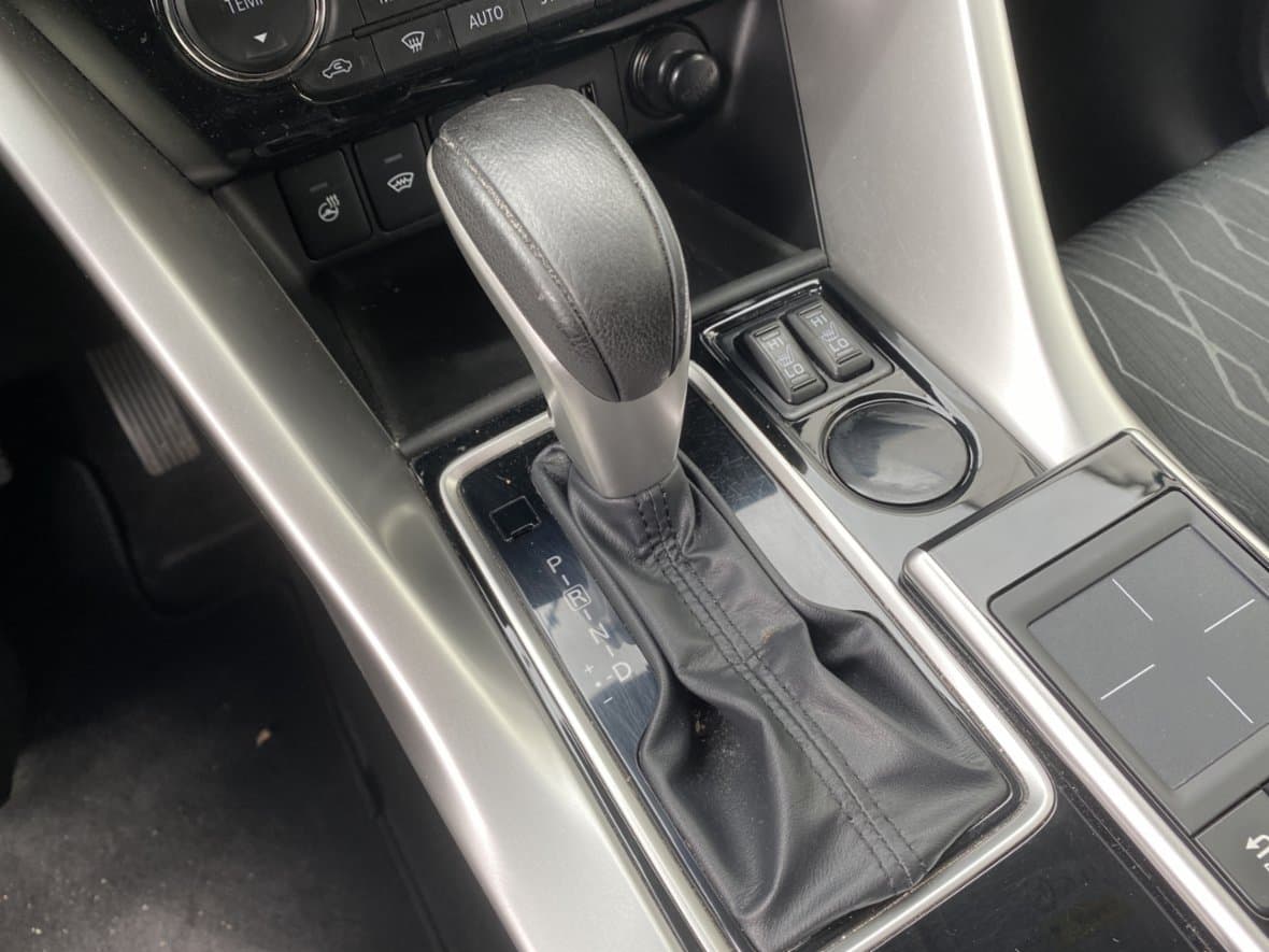 2018 Mitsubishi ECLIPSE - 15