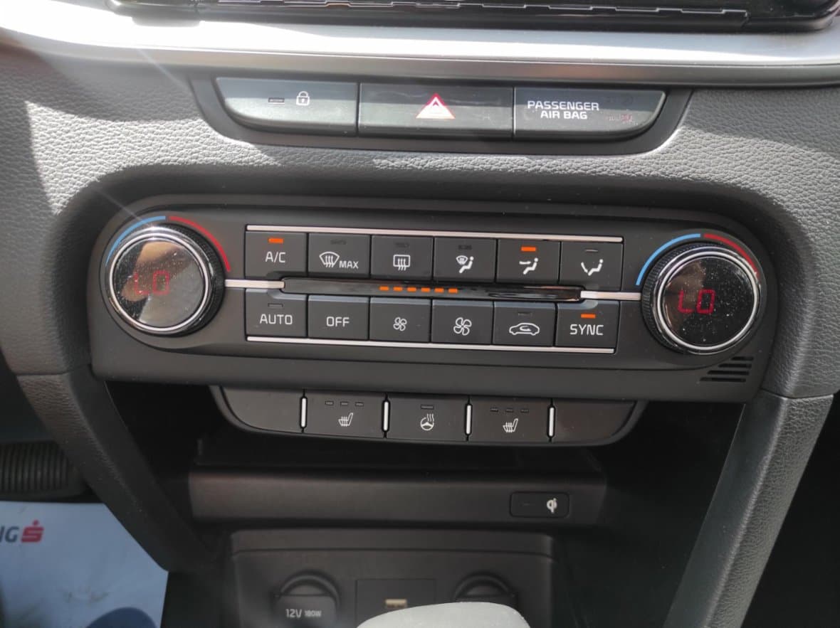 2022 Kia CEE'D - 13