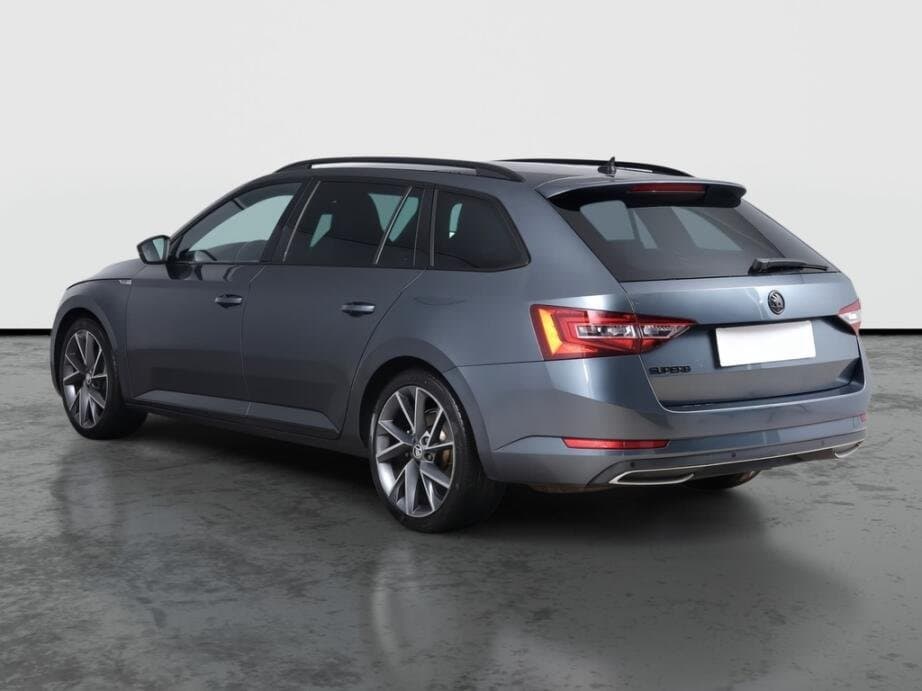 2018 Škoda SUPERB - 5