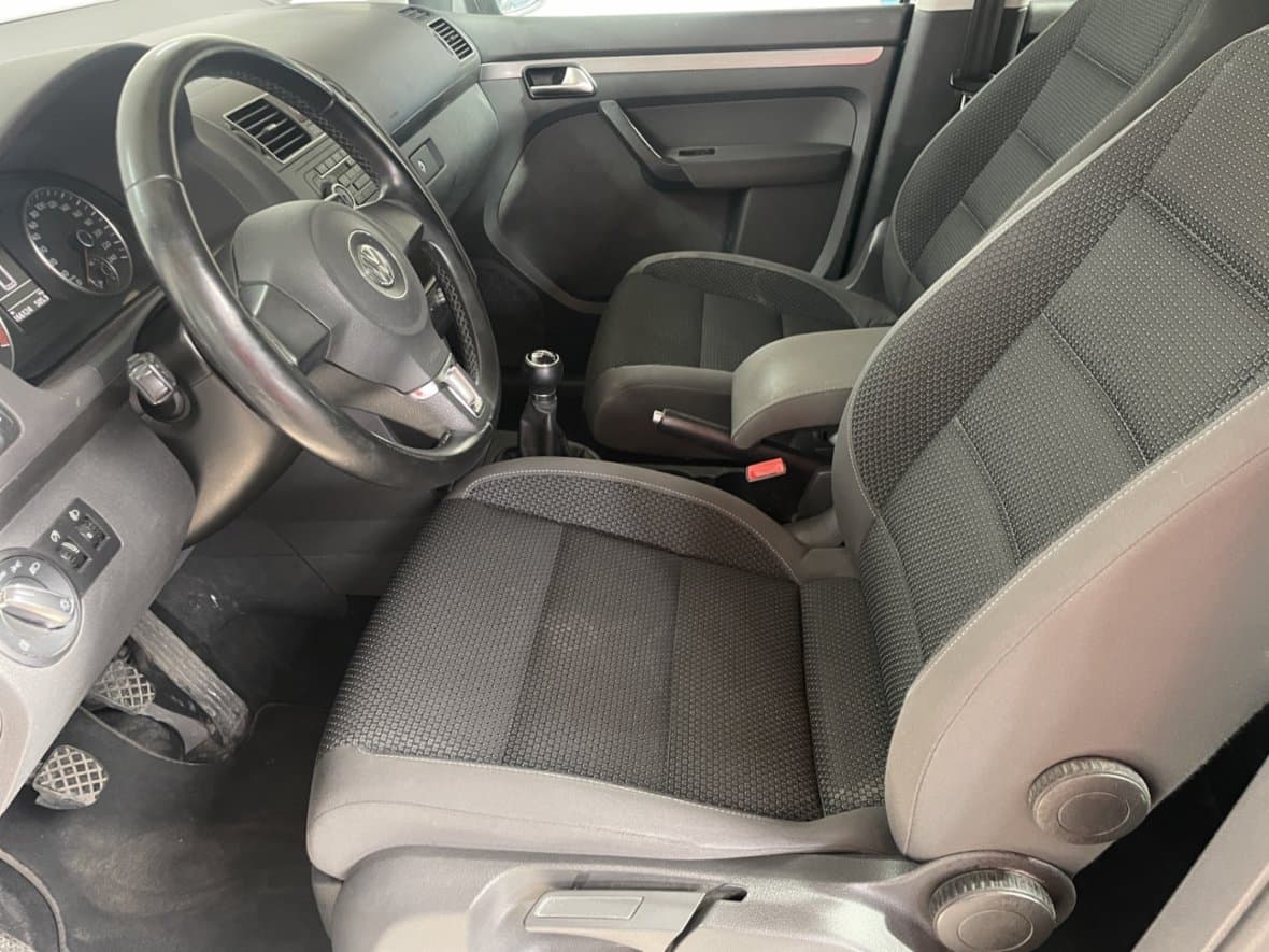 2011 Volkswagen TOURAN - 9