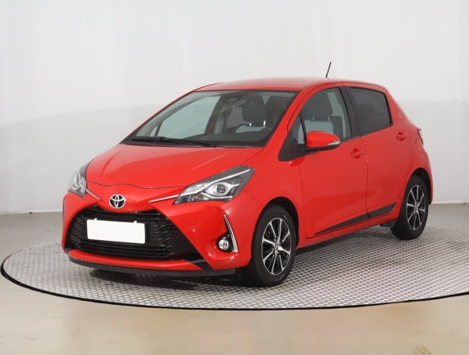 2018 Toyota YARIS - 3