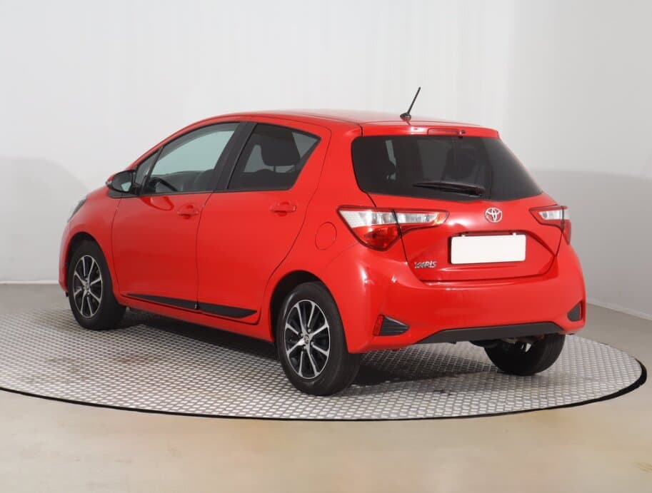 2018 Toyota YARIS - 5
