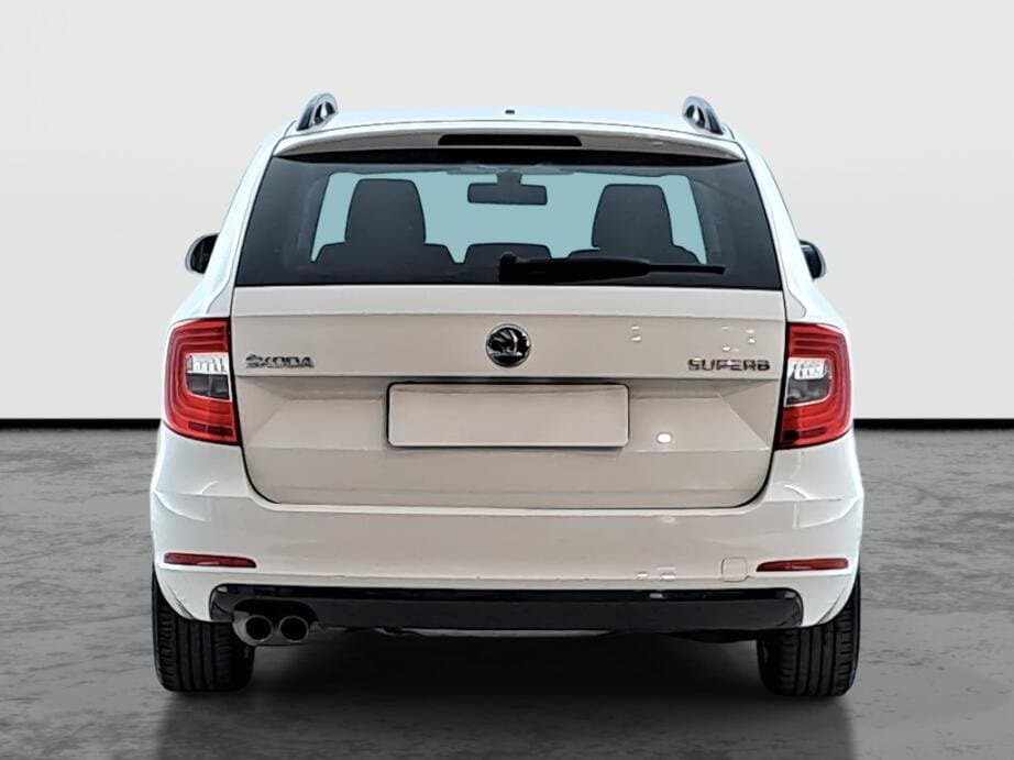 2014 Škoda SUPERB - 6