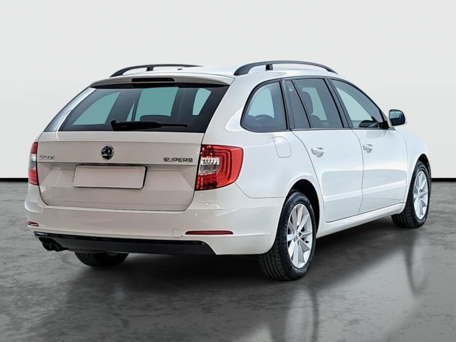 2014 Škoda SUPERB - 7