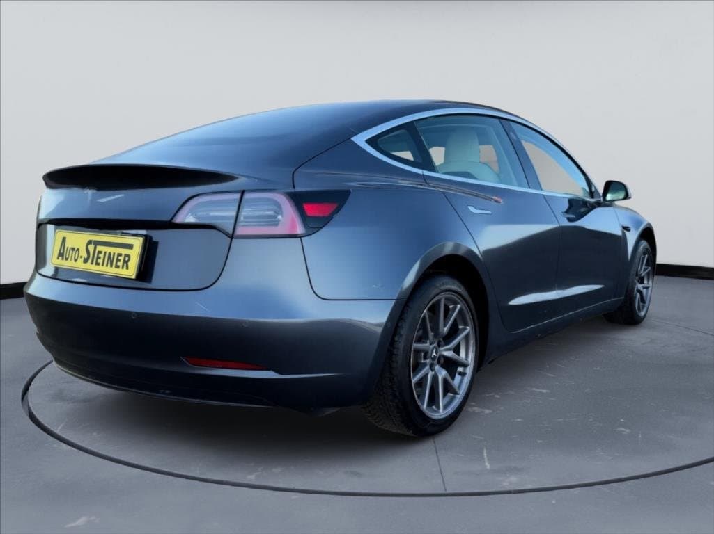2019 Tesla MODEL 3 - 8