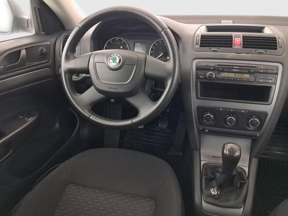 2011 Škoda OCTAVIA - 9