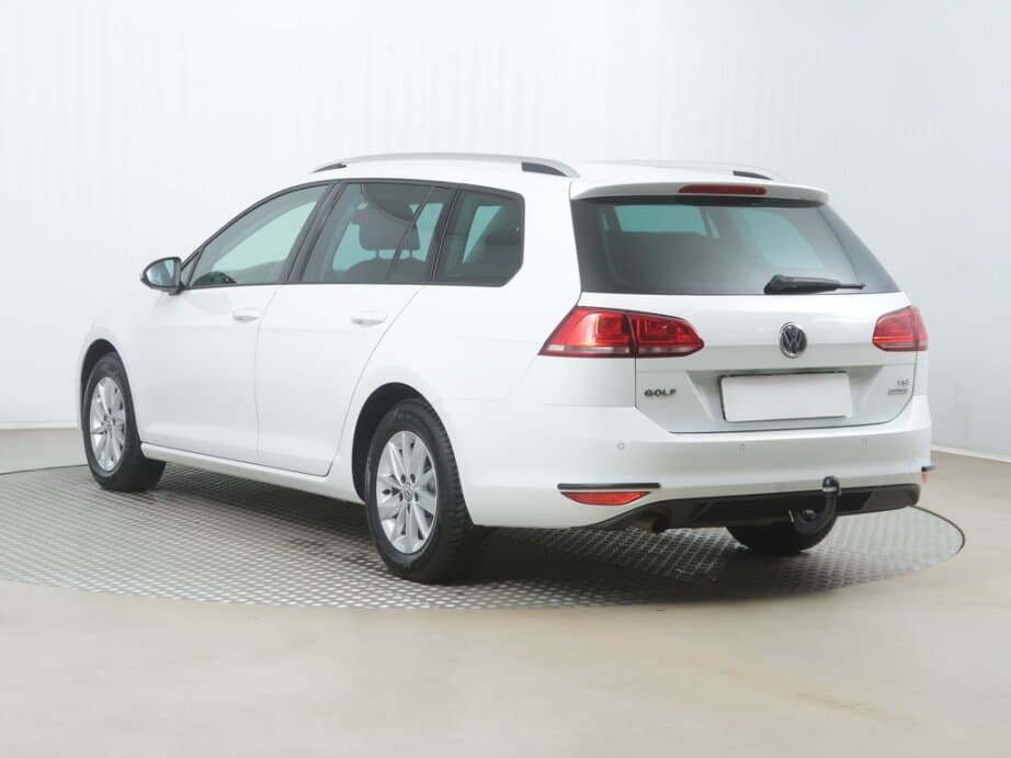 2014 Volkswagen Golf - 5