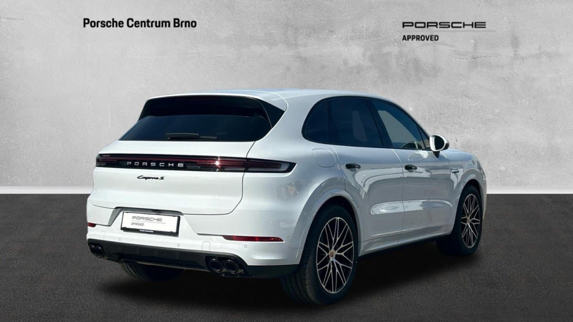 2025 Porsche Cayenne - 6