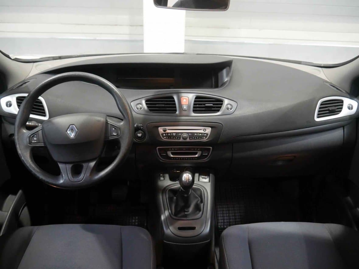 2009 Renault SCENIC - 8
