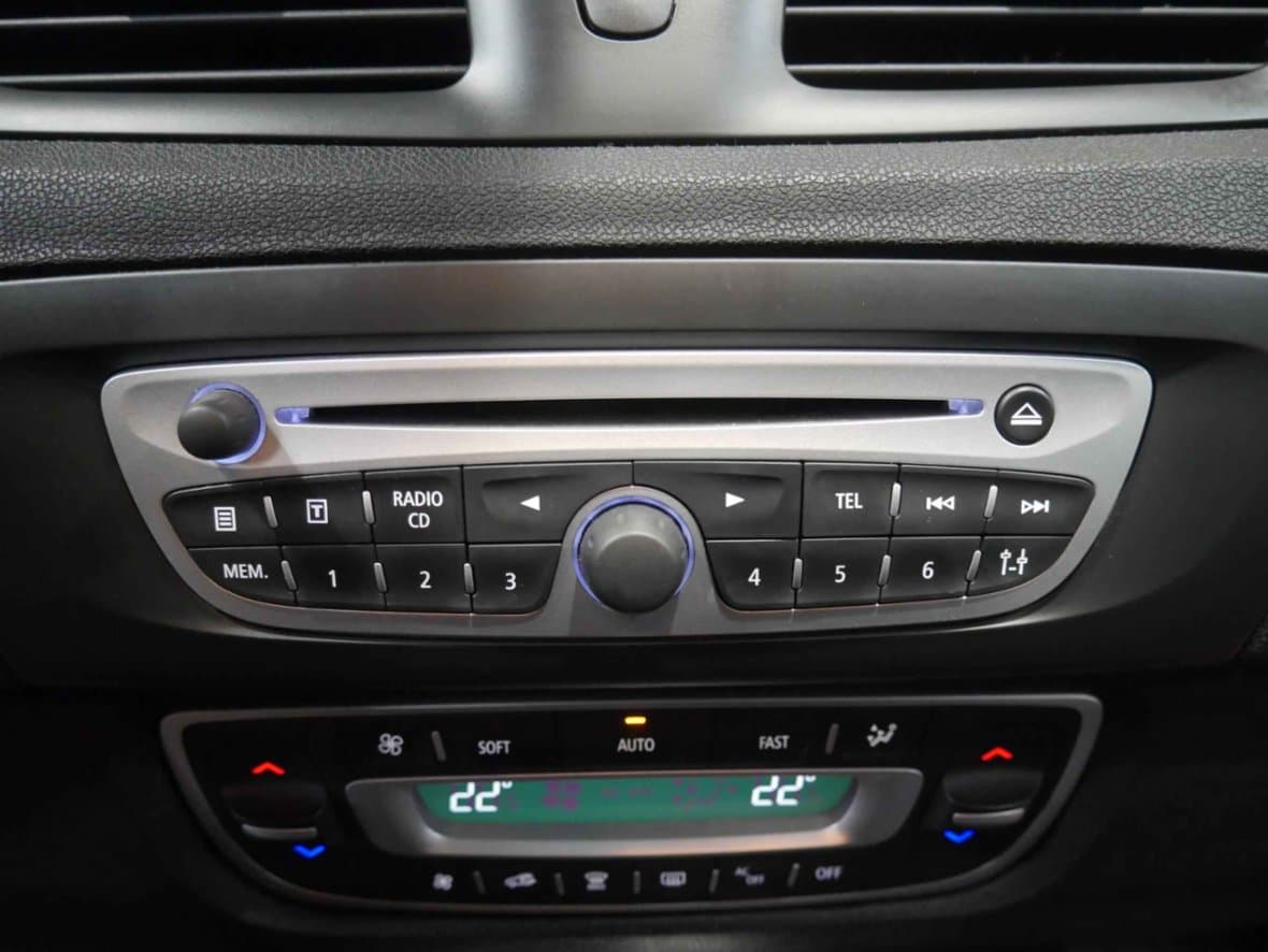 2009 Renault SCENIC - 13
