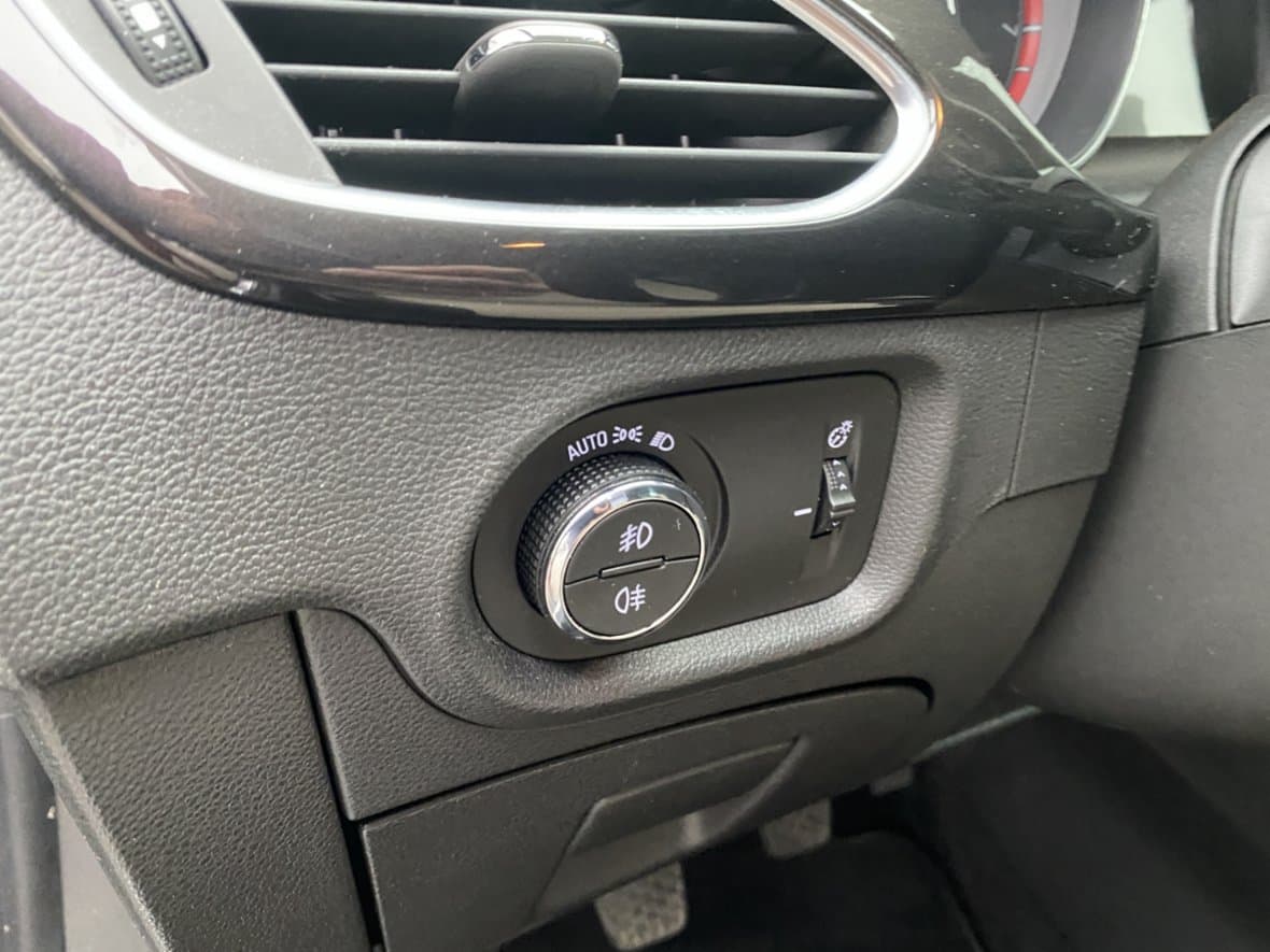 2016 Opel ASTRA - 14